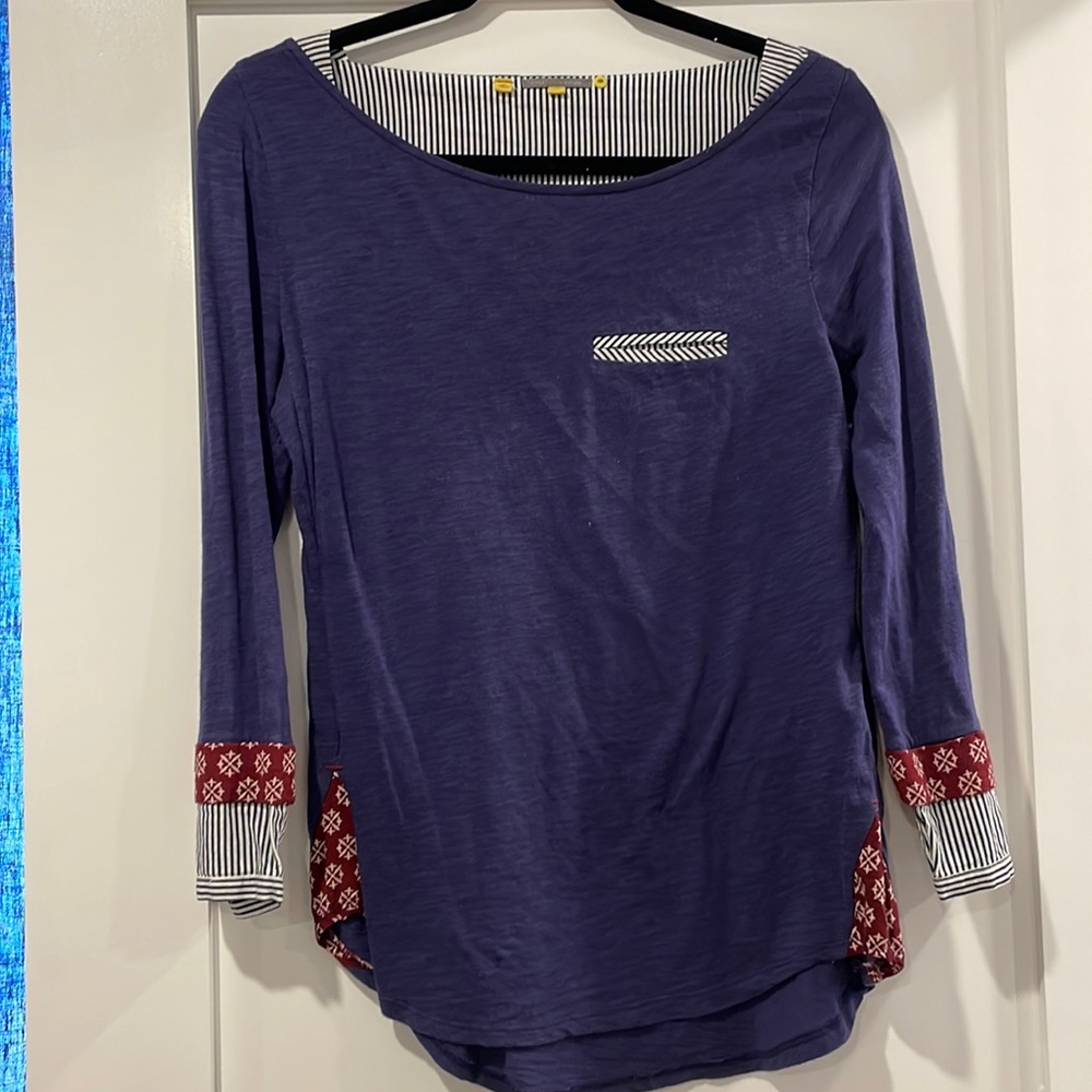 Little Yellow Button longsleeve top - sz s